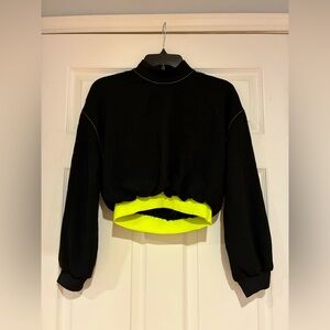 ⭐️3/$15⭐️Zara Mock Neck Long Sleeve Athletic Crop Sweater